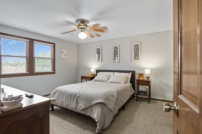 1213 David St, 4 Bedrooms Bedrooms, 12 Rooms Rooms,2 BathroomsBathrooms,Residential,For Sale,David St,114853