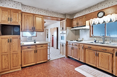 108 Ball Rd, 5 Bedrooms Bedrooms, 8 Rooms Rooms,2 BathroomsBathrooms,Residential,For Sale,Ball Rd,114854