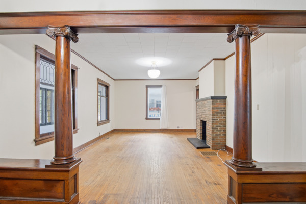 739 N Washington St, 3 Bedrooms Bedrooms, 8 Rooms Rooms,1 BathroomBathrooms,Residential,For Sale,N Washington St,114855