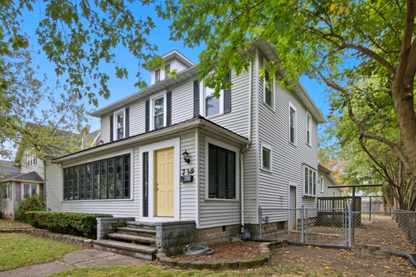 739 N Washington St, 3 Bedrooms Bedrooms, 8 Rooms Rooms,1 BathroomBathrooms,Residential,For Sale,N Washington St,114855