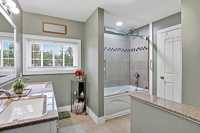 322 Gordon Ave, 3 Bedrooms Bedrooms, 8 Rooms Rooms,1 BathroomBathrooms,Residential,For Sale,Gordon Ave,114856