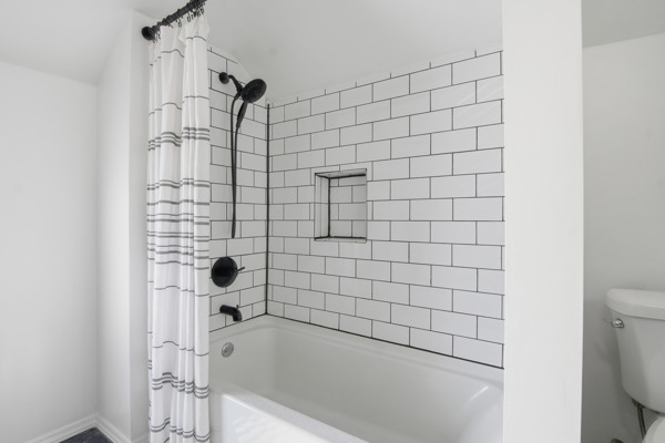 303 Middle St., 3 Bedrooms Bedrooms, 9 Rooms Rooms,1 BathroomBathrooms,Residential,For Sale,Middle St.,114858