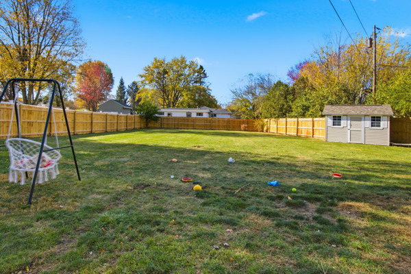 825 S Race St, 2 Bedrooms Bedrooms, 4 Rooms Rooms,1 BathroomBathrooms,Residential,For Sale,S Race St,114860