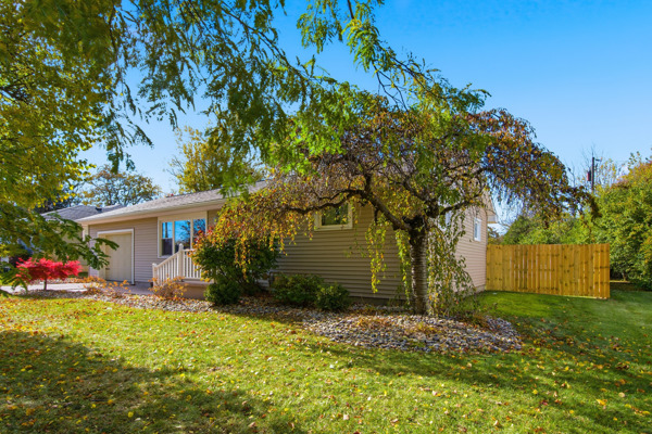 825 S Race St, 2 Bedrooms Bedrooms, 4 Rooms Rooms,1 BathroomBathrooms,Residential,For Sale,S Race St,114860