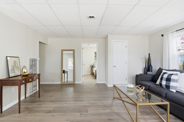 931 Kiger St, 3 Bedrooms Bedrooms, 6 Rooms Rooms,1 BathroomBathrooms,Residential,For Sale,Kiger St,114861