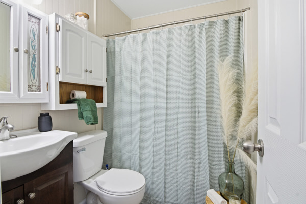 931 Kiger St, 3 Bedrooms Bedrooms, 6 Rooms Rooms,1 BathroomBathrooms,Residential,For Sale,Kiger St,114861