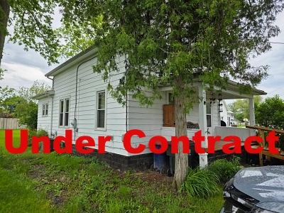 821 E. Third St, 3 Bedrooms Bedrooms, 6 Rooms Rooms,1 BathroomBathrooms,Residential,For Sale,E. Third St,114862