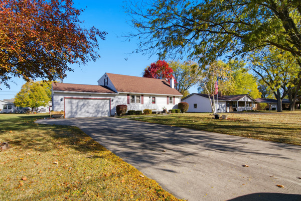 3 Bedrooms Bedrooms, 6 Rooms Rooms,2 BathroomsBathrooms,Residential,For Sale,114863