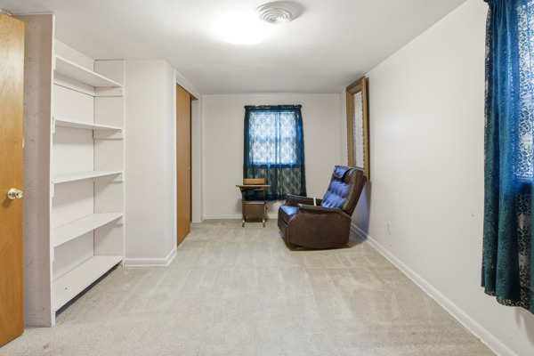 1233 E Ervin Rd, 3 Bedrooms Bedrooms, 6 Rooms Rooms,2 BathroomsBathrooms,Residential,For Sale,E Ervin Rd,114863