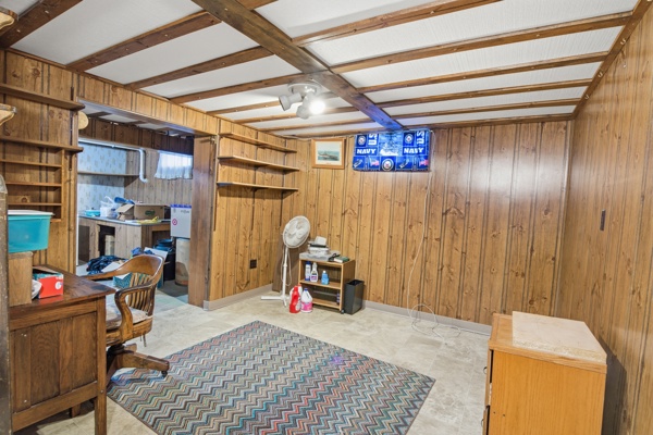 1233 E Ervin Rd, 3 Bedrooms Bedrooms, 6 Rooms Rooms,2 BathroomsBathrooms,Residential,For Sale,E Ervin Rd,114863