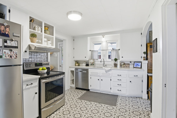 312 N Main St, 2 Bedrooms Bedrooms, 7 Rooms Rooms,2 BathroomsBathrooms,Residential,For Sale,N Main St,114865