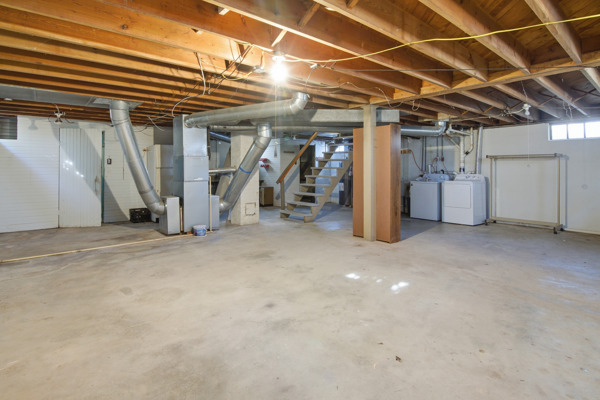 323 Gordon Ave, 2 Bedrooms Bedrooms, 5 Rooms Rooms,1 BathroomBathrooms,Residential,For Sale,Gordon Ave,114873