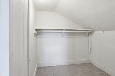 224 S Franklin St, 4 Bedrooms Bedrooms, 7 Rooms Rooms,2 BathroomsBathrooms,Residential,For Sale,S Franklin St,114874