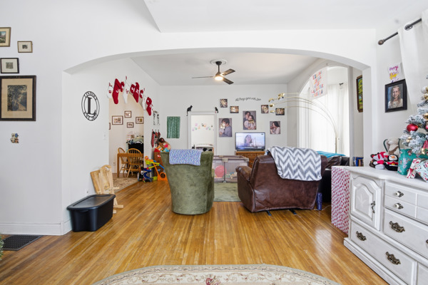 515 N. Jefferson St, 4 Bedrooms Bedrooms, 9 Rooms Rooms,2 BathroomsBathrooms,Residential,For Sale,N. Jefferson St,114875