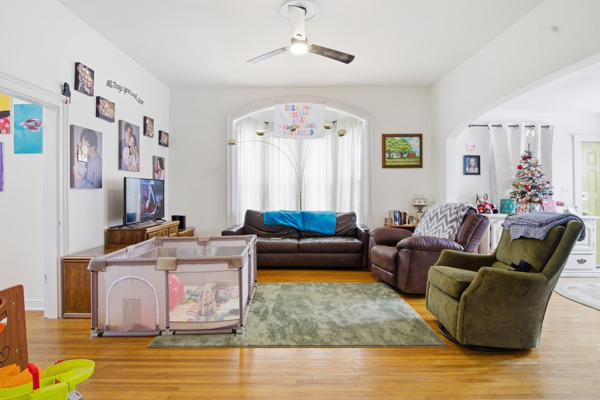 515 N. Jefferson St, 4 Bedrooms Bedrooms, 9 Rooms Rooms,2 BathroomsBathrooms,Residential,For Sale,N. Jefferson St,114875