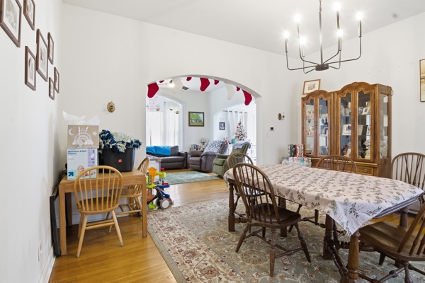 515 N. Jefferson St, 4 Bedrooms Bedrooms, 9 Rooms Rooms,2 BathroomsBathrooms,Residential,For Sale,N. Jefferson St,114875