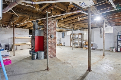 16401 Greenville Rd, 3 Bedrooms Bedrooms, 6 Rooms Rooms,1 BathroomBathrooms,Residential,For Sale,Greenville Rd,114876