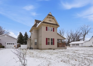 702 N Washington, 4 Bedrooms Bedrooms, 9 Rooms Rooms,2 BathroomsBathrooms,Residential,For Sale,N Washington ,114877