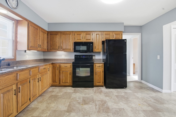 1337 E. Ervin Rd, 3 Bedrooms Bedrooms, 6 Rooms Rooms,2 BathroomsBathrooms,Residential,For Sale,E. Ervin Rd,114878