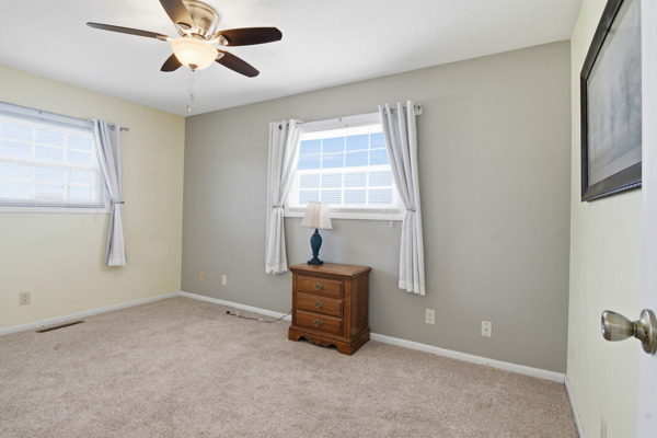 1337 E. Ervin Rd, 3 Bedrooms Bedrooms, 6 Rooms Rooms,2 BathroomsBathrooms,Residential,For Sale,E. Ervin Rd,114878