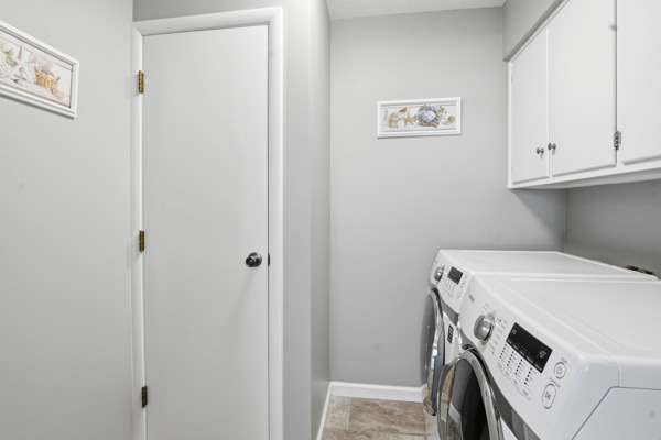 1337 E. Ervin Rd, 3 Bedrooms Bedrooms, 6 Rooms Rooms,2 BathroomsBathrooms,Residential,For Sale,E. Ervin Rd,114878