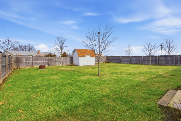 1337 E. Ervin Rd, 3 Bedrooms Bedrooms, 6 Rooms Rooms,2 BathroomsBathrooms,Residential,For Sale,E. Ervin Rd,114878