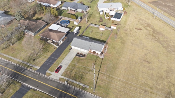 1337 E. Ervin Rd, 3 Bedrooms Bedrooms, 6 Rooms Rooms,2 BathroomsBathrooms,Residential,For Sale,E. Ervin Rd,114878