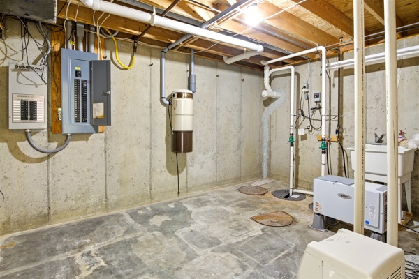 1417 Monte Carlo, 3 Bedrooms Bedrooms, 6 Rooms Rooms,3 BathroomsBathrooms,Residential,For Sale,Monte Carlo,114879