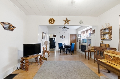 421 Boyd Ave, 2 Bedrooms Bedrooms, 4 Rooms Rooms,1 BathroomBathrooms,Residential,For Sale,Boyd Ave ,114882