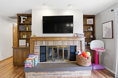 836 State St, 3 Bedrooms Bedrooms, 5 Rooms Rooms,2 BathroomsBathrooms,Residential,For Sale,State St,114883