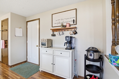 836 State St, 3 Bedrooms Bedrooms, 5 Rooms Rooms,2 BathroomsBathrooms,Residential,For Sale,State St,114883