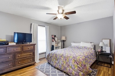 836 State St, 3 Bedrooms Bedrooms, 5 Rooms Rooms,2 BathroomsBathrooms,Residential,For Sale,State St,114883