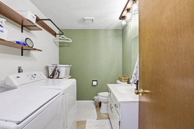 836 State St, 3 Bedrooms Bedrooms, 5 Rooms Rooms,2 BathroomsBathrooms,Residential,For Sale,State St,114883