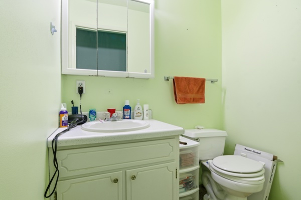 4 Bedrooms Bedrooms, 6 Rooms Rooms,1 BathroomBathrooms,Residential,For Sale,114886