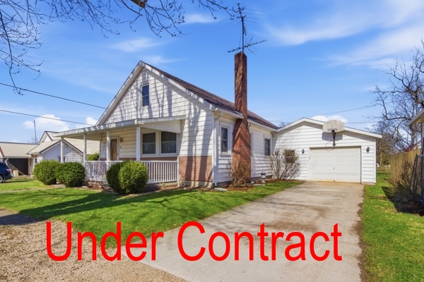 302 Simpson, 3 Bedrooms Bedrooms, 8 Rooms Rooms,1 BathroomBathrooms,Residential,For Sale,Simpson,114888