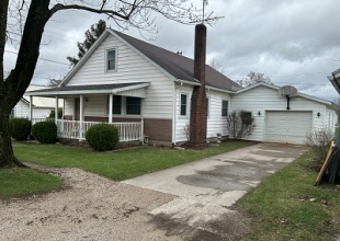 302 Simpson, 3 Bedrooms Bedrooms, 8 Rooms Rooms,1 BathroomBathrooms,Residential,For Sale,Simpson,114888