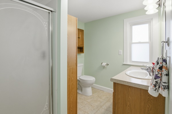 2 Bedrooms Bedrooms, 5 Rooms Rooms,1 BathroomBathrooms,Residential,For Sale,114891