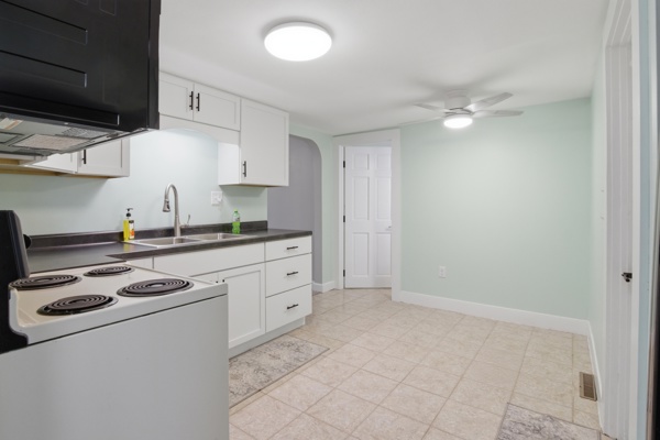 2 Bedrooms Bedrooms, 5 Rooms Rooms,1 BathroomBathrooms,Residential,For Sale,114891