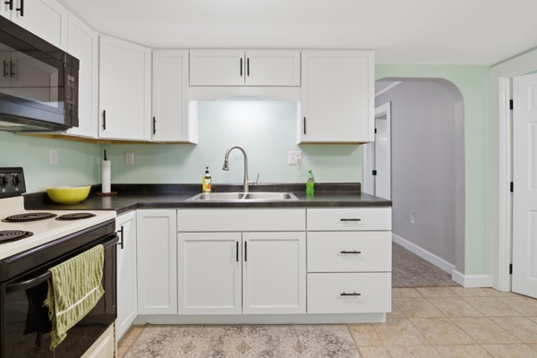 2 Bedrooms Bedrooms, 5 Rooms Rooms,1 BathroomBathrooms,Residential,For Sale,114891