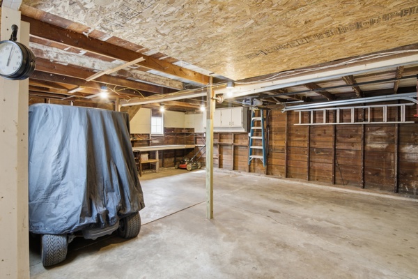 2 Bedrooms Bedrooms, 5 Rooms Rooms,1 BathroomBathrooms,Residential,For Sale,114891