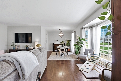 1000 Merry Lane, 3 Bedrooms Bedrooms, 8 Rooms Rooms,2 BathroomsBathrooms,Residential,For Sale,Merry Lane,114894