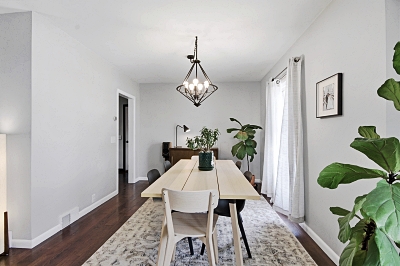 1000 Merry Lane, 3 Bedrooms Bedrooms, 8 Rooms Rooms,2 BathroomsBathrooms,Residential,For Sale,Merry Lane,114894