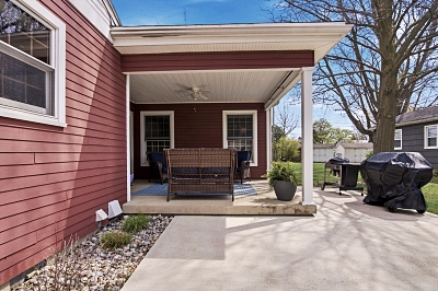 1000 Merry Lane, 3 Bedrooms Bedrooms, 8 Rooms Rooms,2 BathroomsBathrooms,Residential,For Sale,Merry Lane,114894