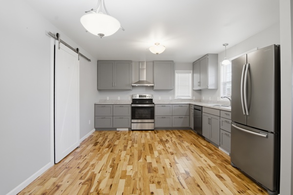 232 N Cherry St, 3 Bedrooms Bedrooms, 5 Rooms Rooms,2 BathroomsBathrooms,Residential,For Sale,N Cherry St,114896