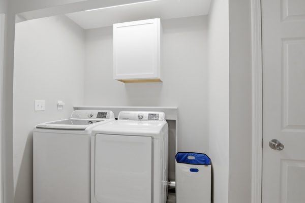 232 N Cherry St, 3 Bedrooms Bedrooms, 5 Rooms Rooms,2 BathroomsBathrooms,Residential,For Sale,N Cherry St,114896