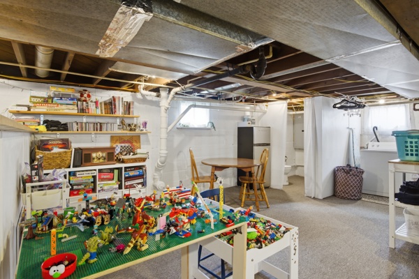 613 Woodland Ave, 2 Bedrooms Bedrooms, 5 Rooms Rooms,1 BathroomBathrooms,Residential,For Sale,Woodland Ave,114898