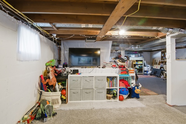 613 Woodland Ave, 2 Bedrooms Bedrooms, 5 Rooms Rooms,1 BathroomBathrooms,Residential,For Sale,Woodland Ave,114898