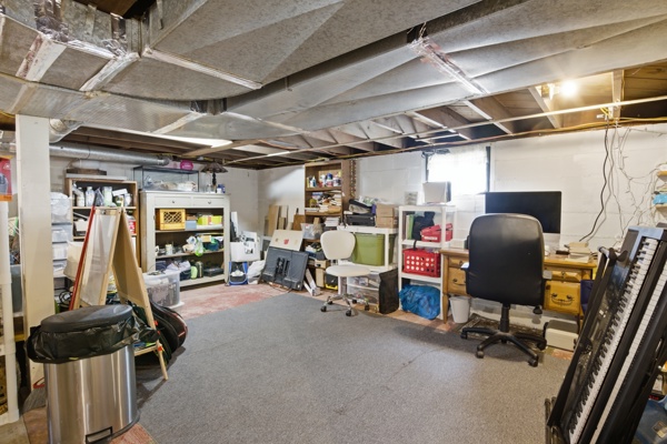 613 Woodland Ave, 2 Bedrooms Bedrooms, 5 Rooms Rooms,1 BathroomBathrooms,Residential,For Sale,Woodland Ave,114898