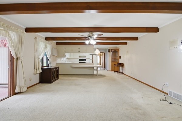 203 Wassenberg St, 3 Bedrooms Bedrooms, 10 Rooms Rooms,2 BathroomsBathrooms,Residential,For Sale,Wassenberg St,114900