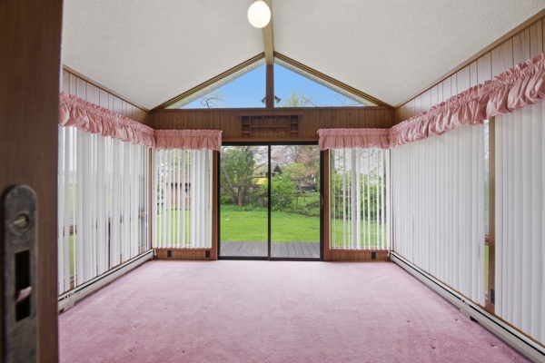 203 Wassenberg St, 3 Bedrooms Bedrooms, 10 Rooms Rooms,2 BathroomsBathrooms,Residential,For Sale,Wassenberg St,114900